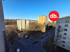 Pronájem bytu 2+1, Karlovy Vary, Krymská, 51 m2