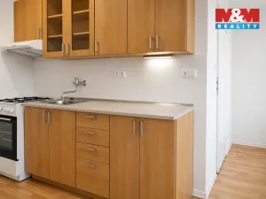 Pronájem bytu 2+1, Chrudim - Chrudim III, Škroupova, 61 m2