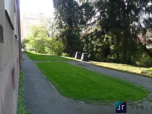 Prodej bytu 3+1, Praha - Strašnice, Černokostelecká, 64 m2