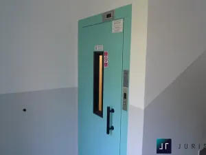 Prodej bytu 3+1, Praha - Strašnice, Černokostelecká, 64 m2