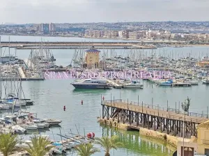 Prodej bytu 3+kk, Torrevieja, Španělsko, Calle Concordia, 85 m2