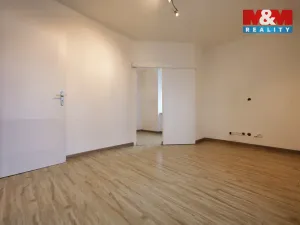 Prodej bytu 2+1, Prostějov, Určická, 52 m2