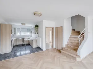 Prodej rodinného domu, Bašť, Kostelecká, 145 m2