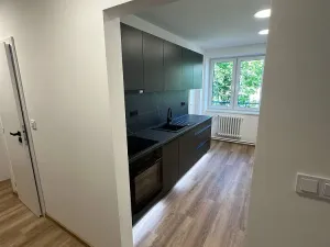 Pronájem bytu 2+1, Uherské Hradiště, Tř. Maršála Malinovského, 64 m2