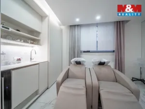 Pronájem obchodního prostoru, Praha - Staré Město, náměstí Curieových, 75 m2