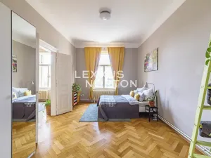 Prodej bytu 4+1, Praha - Nové Město, Masarykovo nábřeží, 133 m2