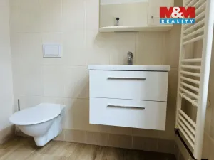 Pronájem bytu 2+kk, Klatovy, Vídeňská, 65 m2