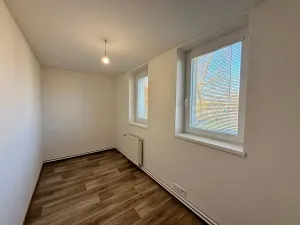 Prodej bytu 3+1, Kostelec nad Černými lesy, Dvouletky, 51 m2