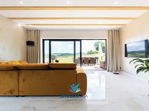 Prodej rodinného domu, Bystřany, 284 m2