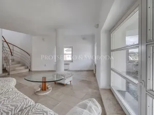 Prodej vily, Křižanov, Benešovo náměstí, 530 m2