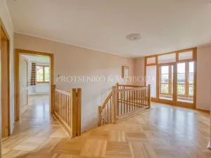 Prodej rodinného domu, Vestec, Průběžná, 427 m2