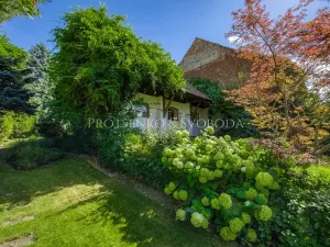 Prodej kanceláře, Křižanov, Benešovo náměstí, 530 m2