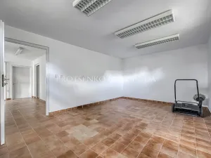 Prodej vícegeneračního domu, Křižanov, Benešovo náměstí, 530 m2