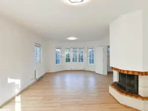 Pronájem rodinného domu, Praha - Nebušice, Na Malé Šárce, 360 m2