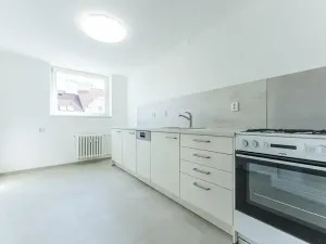Pronájem bytu 2+1, Praha - Vinohrady, Italská, 59 m2