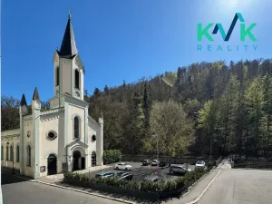 Prodej bytu 3+1, Karlovy Vary, Mariánskolázeňská, 69 m2