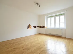 Pronájem bytu 2+1, Praha - Nusle, U gymnázia, 54 m2