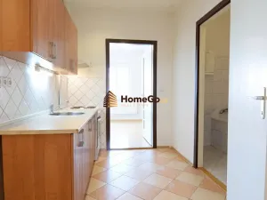 Pronájem bytu 2+kk, Praha - Nusle, U gymnázia, 47 m2