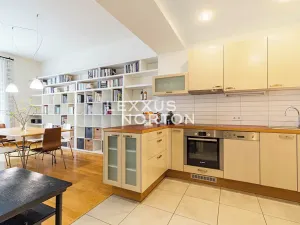 Prodej bytu 2+kk, Praha - Nové Město, Vojtěšská, 80 m2