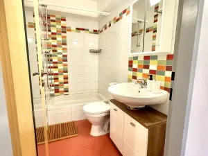 Pronájem bytu 1+kk, Praha - Libeň, Novákových, 24 m2