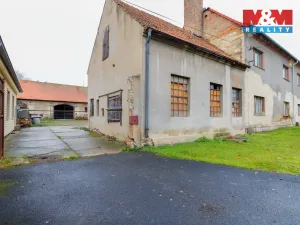 Prodej rodinného domu, Černiv, 320 m2