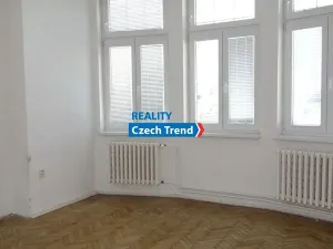 Pronájem bytu 1+kk, Olomouc, Horní náměstí, 137 m2