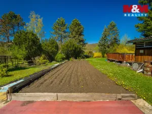 Prodej chaty, Ústí nad Labem - Svádov, 20 m2