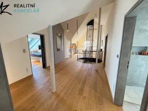 Prodej rodinného domu, Slatinky, 258 m2