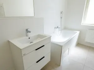 Pronájem bytu 2+1, Praha - Nové Město, Na Zderaze, 86 m2