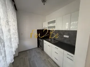 Pronájem bytu 2+1, Praha - Nusle, Kloboučnická, 48 m2