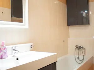 Pronájem bytu 2+kk, Praha - Uhříněves, Václava Trojana, 46 m2