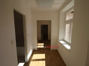 Pronájem bytu 2+1, Znojmo, Kollárova, 55 m2