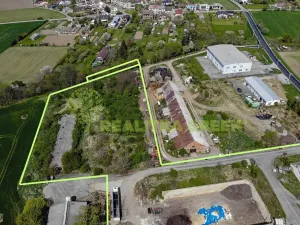 Prodej komerční nemovitosti, Holešov, 27330 m2