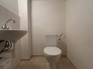 Pronájem obchodního prostoru, Úštěk - Úštěk-Vnitřní Město, Mírové náměstí, 34 m2