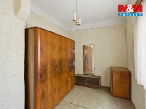 Prodej zemědělské usedlosti, Kněževes, Pražská, 90 m2