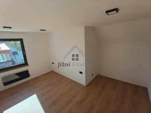 Prodej bytu 3+kk, Loučovice, 73 m2