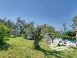 Prodej vily, Rijeka Reževići, Černá Hora, 400 m2