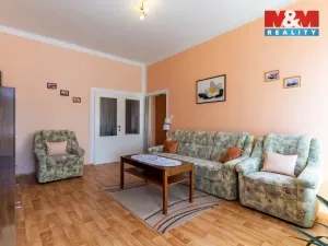 Prodej bytu 3+1, Kroměříž, Husovo náměstí, 92 m2