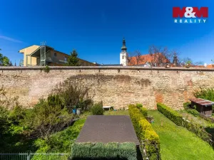 Prodej bytu 3+1, Kroměříž, Husovo náměstí, 92 m2