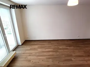 Pronájem bytu 1+kk, Slavkov u Brna, 35 m2