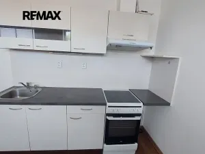 Pronájem bytu 2+kk, Rousínov, 45 m2