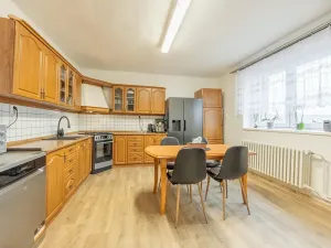 Prodej rodinného domu, Hředle, 245 m2