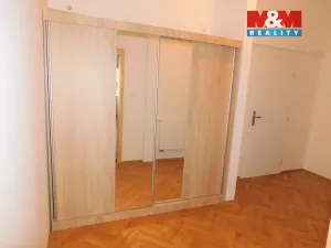 Pronájem bytu 2+1, Cheb, Svobody, 63 m2