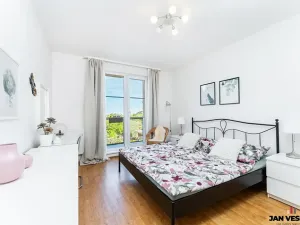Prodej bytu 3+kk, Praha - Třeboradice, Špeciánova, 74 m2