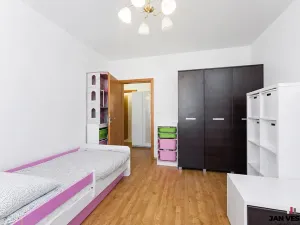 Prodej bytu 3+kk, Praha - Třeboradice, Špeciánova, 74 m2