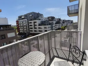 Pronájem bytu 2+kk, Praha - Dolní Měcholupy, Honzíkova, 43 m2