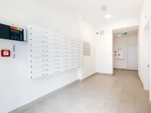 Pronájem bytu 1+kk, Praha - Vysočany, Lisabonská, 20 m2