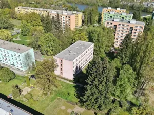 Prodej bytu 3+1, Jičín, Nám. V. Čtvrtka, 67 m2