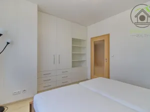 Pronájem bytu 2+kk, Praha - Košíře, Musílkova, 64 m2