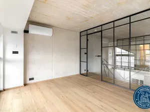 Pronájem bytu 3+kk, Praha, Kolbenova, 85 m2